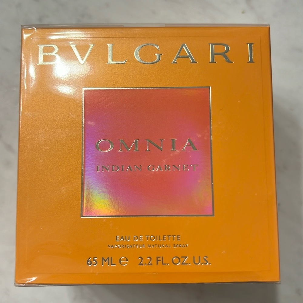 Nwt Bulgaria Omnia Indian Garnett
